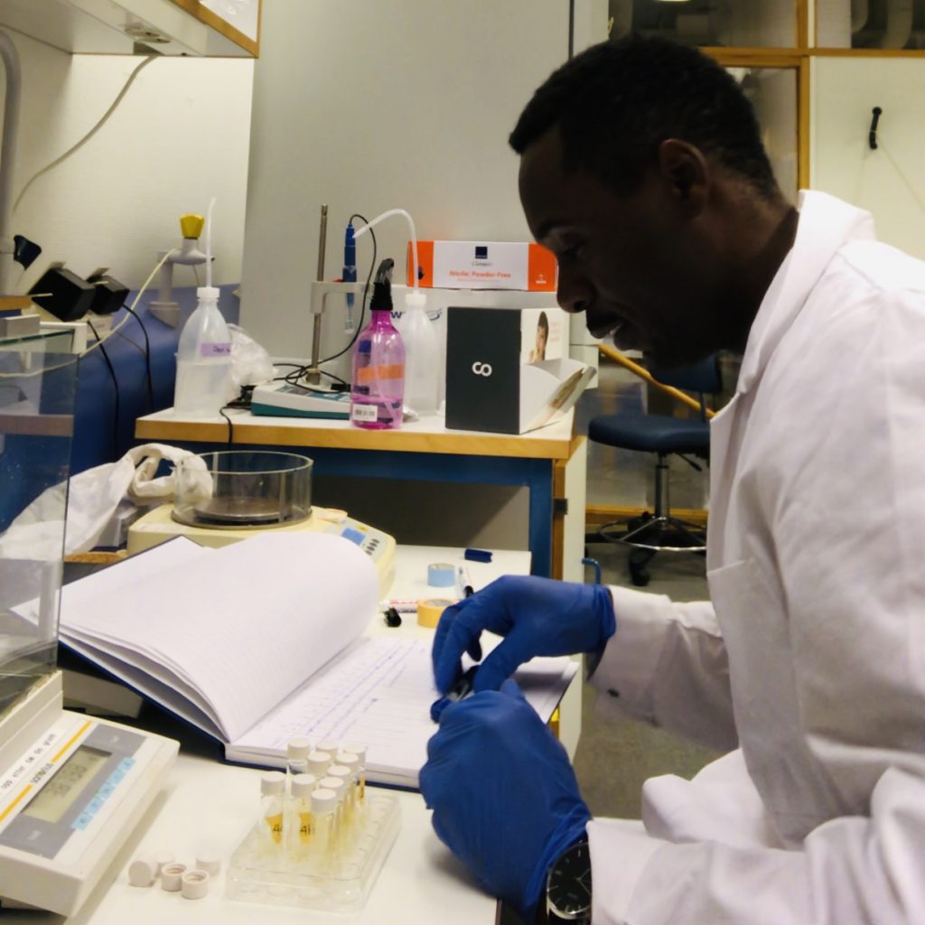 Ben Opara testing abalone feed